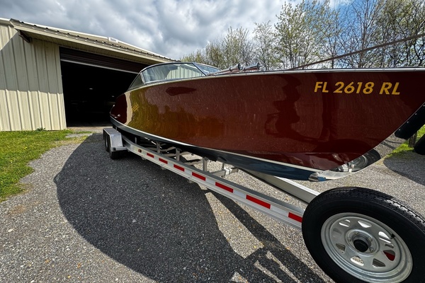 Cheers 28ft Hacker Craft Yacht For Sale