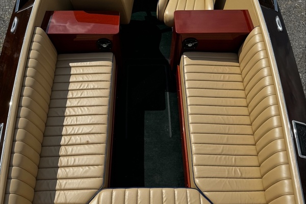 Cheers 28ft Hacker Craft Yacht For Sale