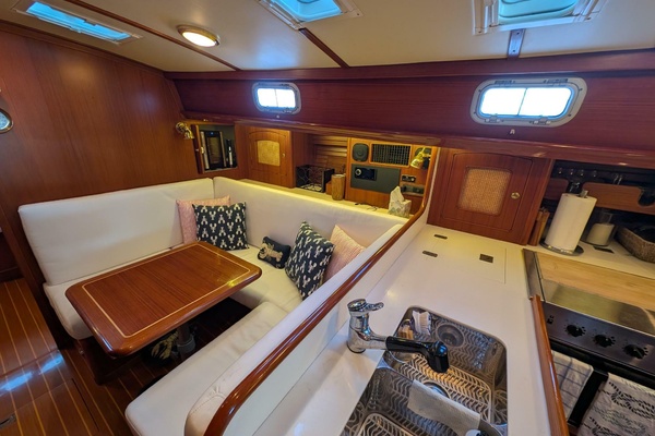 Good Ship 55ft Little Harbor Yacht For Sale