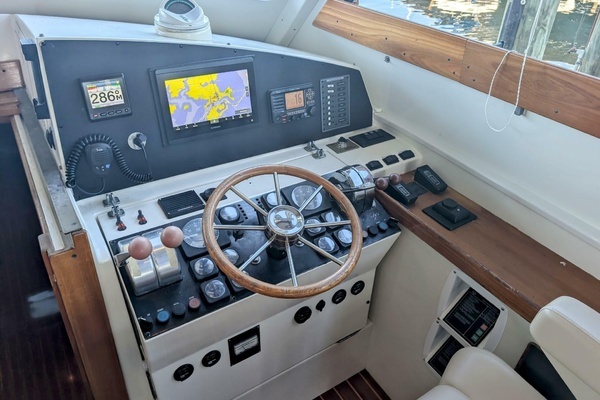 1998 Little Harbor 55