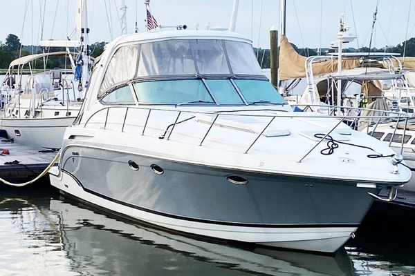 WHY KNOT 37ft Formula Yacht For Sale