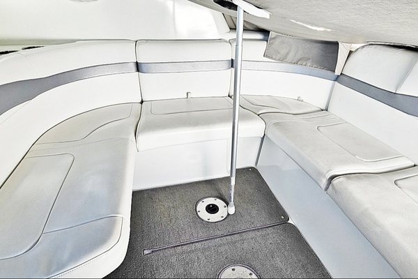 Photo of the 2006 Formula 37PC "WHY KNOT"