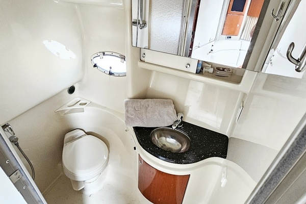 WHY KNOT 37ft Formula Yacht For Sale