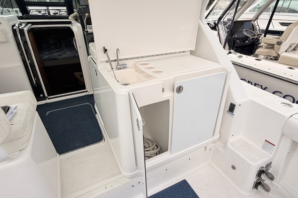 Blue Eyes 32ft Tiara Yachts Yacht For Sale