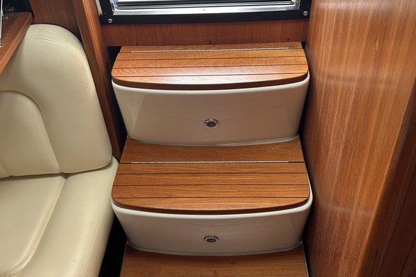 Blue Eyes 32ft Tiara Yachts Yacht For Sale