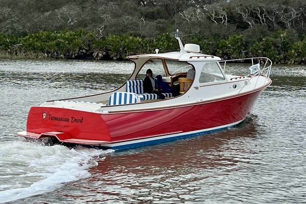 Photo of the 1995 Hinckley Picnic Boat 36 Classic "Tasmanian Devil"