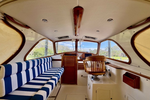 Tasmanian Devil 36ft Hinckley Yacht For Sale