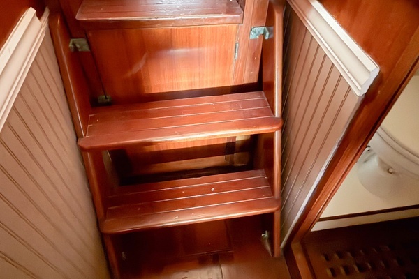 Jefferson Marquesa 52 Yacht For Sale