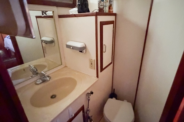 Jefferson Marquesa 52 Yacht For Sale