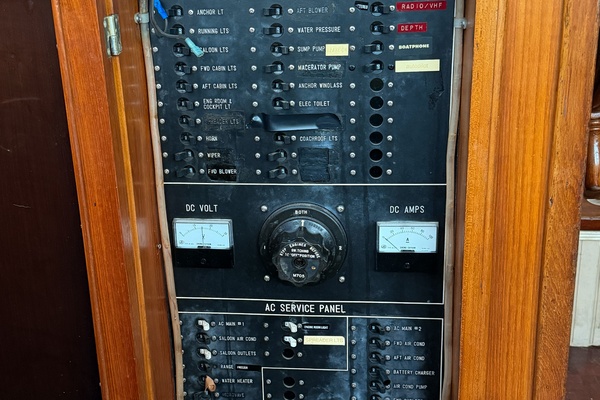 SOLIDARITY 52ft Jefferson Yacht For Sale