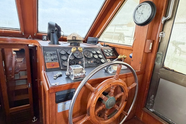 Jefferson Marquesa 52 Yacht For Sale