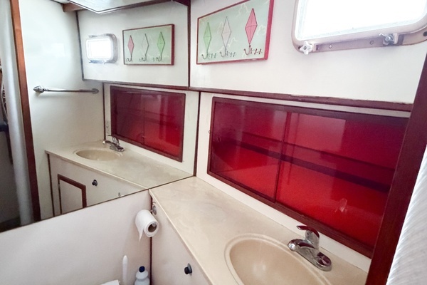 Jefferson Marquesa 52 Yacht For Sale