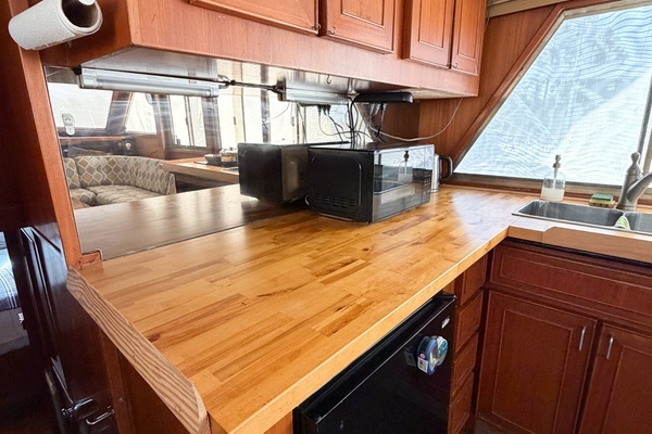 Jefferson Marquesa 52 Yacht For Sale