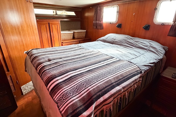 SOLIDARITY 52ft Jefferson Yacht For Sale