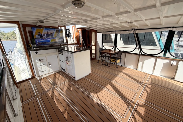 SOLIDARITY 52ft Jefferson Yacht For Sale