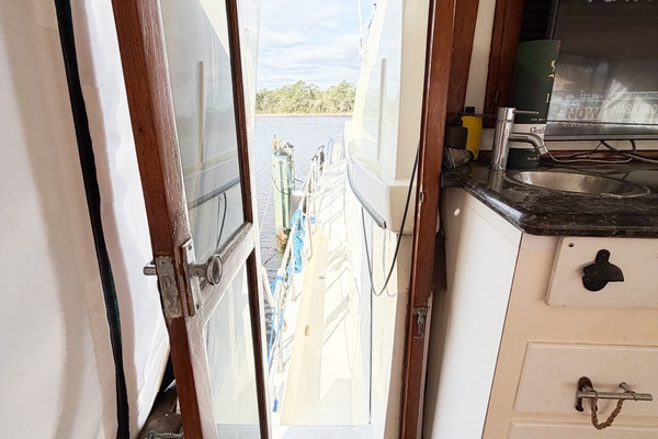 SOLIDARITY 52ft Jefferson Yacht For Sale