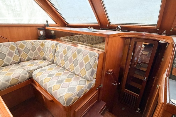 Jefferson Marquesa 52 Yacht For Sale