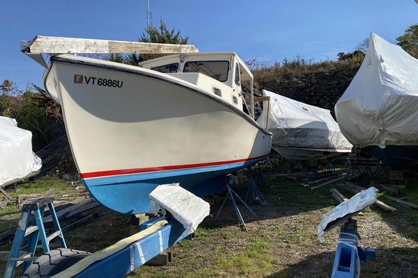 Photo of the 1982 Nauset  "SPRAY"