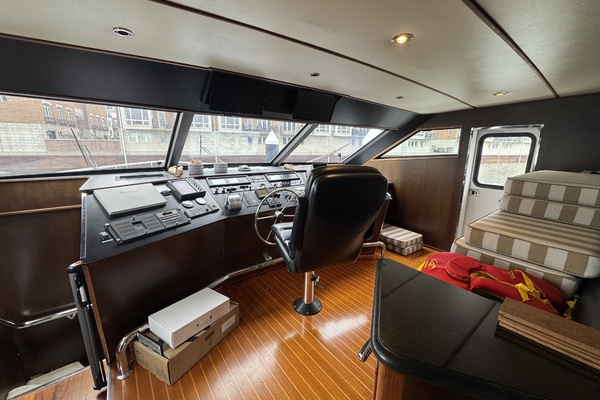 77ft Tarrab Yacht For Sale