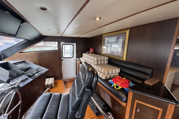 77ft Tarrab Yacht For Sale