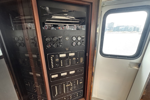 77ft Tarrab Yacht For Sale