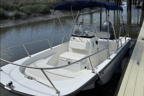 17-ft-Boston Whaler-2016-Montauk 170- Savannah Georgia United States  yacht for sale