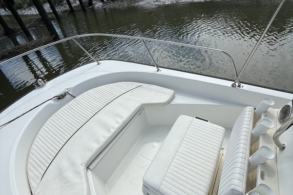 17ft Boston Whaler Yacht For Sale