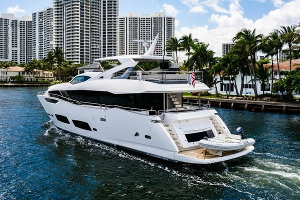 2019 Sunseeker 95