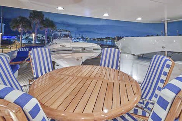 FAVOR 127ft Crescent Yacht For Sale