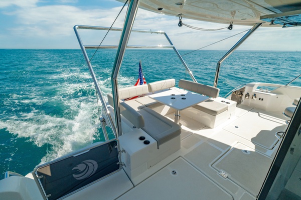 44ft Aquila Yacht For Sale