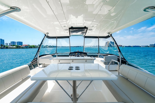 44ft Aquila Yacht For Sale