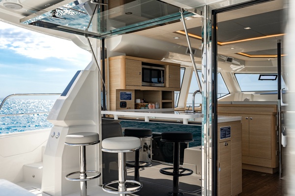 44ft Aquila Yacht For Sale