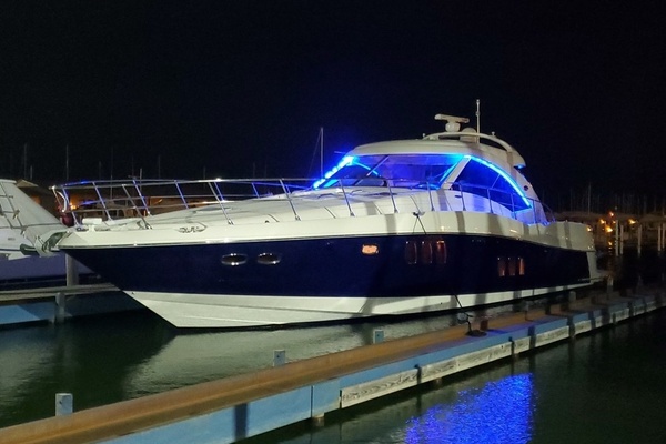 Changing Seas 60ft Sea Ray Yacht For Sale