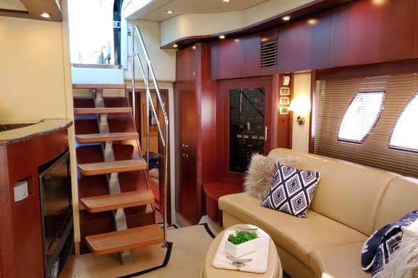 Changing Seas 60ft Sea Ray Yacht For Sale