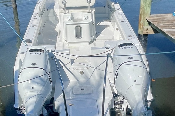 26ft Glacier Bay Yacht For Sale