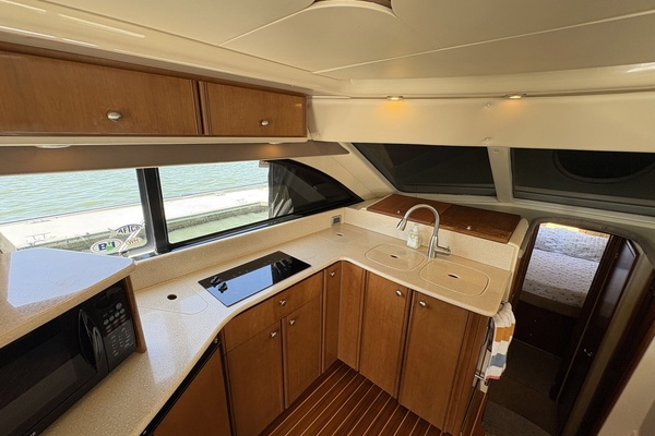 Solitude 41ft Meridian Yacht For Sale