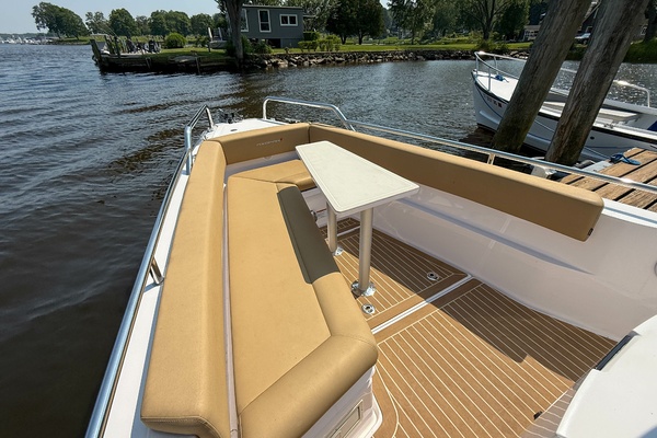 28ft Axopar Yacht For Sale