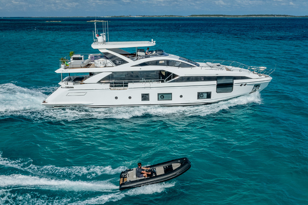87ft Azimut Yacht For Sale