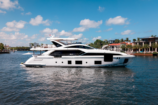 87ft Azimut Yacht For Sale
