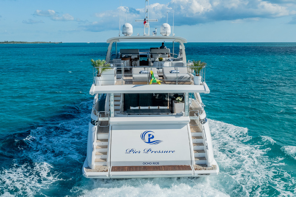 87ft Azimut Yacht For Sale