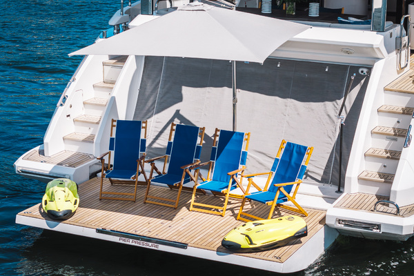 87ft Azimut Yacht For Sale