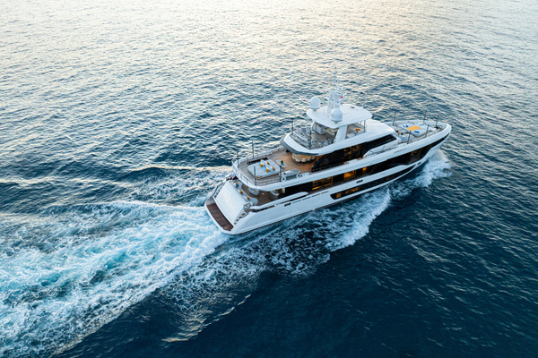 118ft Azimut Yacht For Sale
