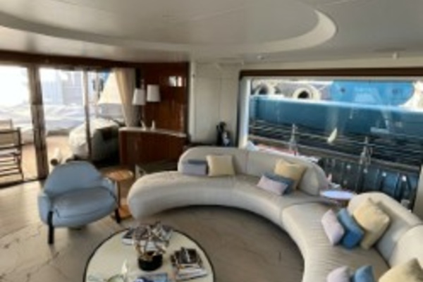 118ft Azimut Yacht For Sale