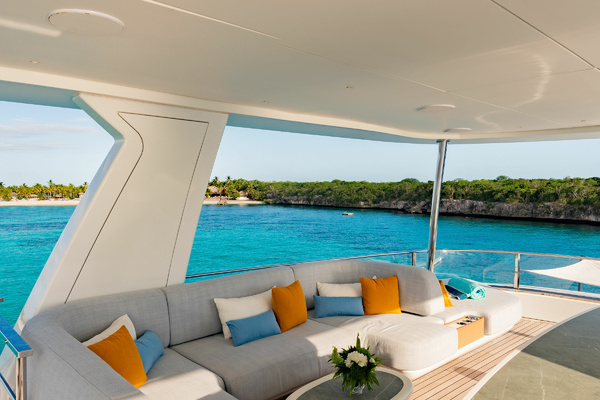 118ft Azimut Yacht For Sale