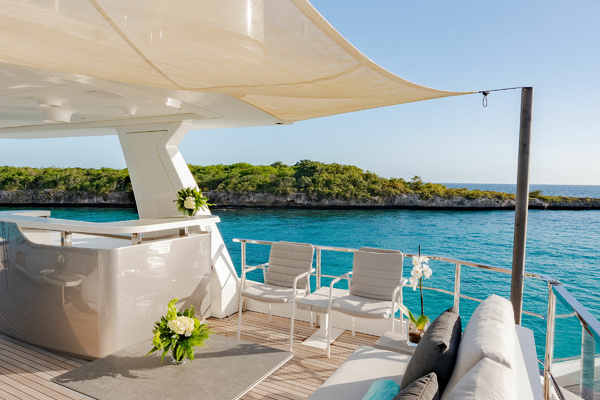 118ft Azimut Yacht For Sale