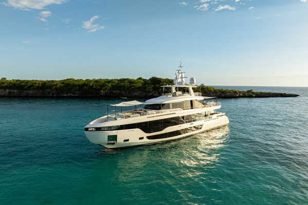 118ft Azimut Yacht For Sale