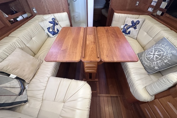 Tartan 4000 Yacht For Sale