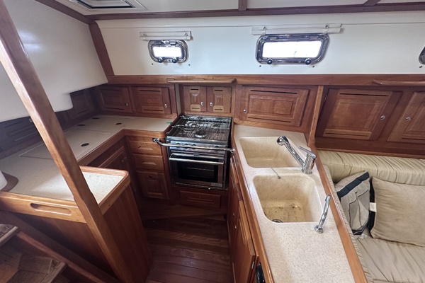 ODYSSEY 40ft Tartan Yacht For Sale