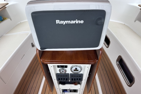 Tartan 4000 Yacht For Sale