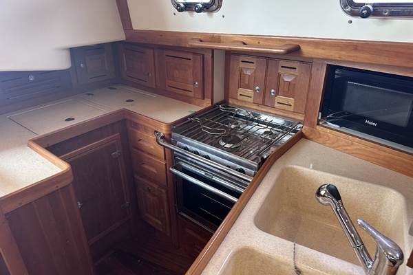 Tartan 4000 Yacht For Sale